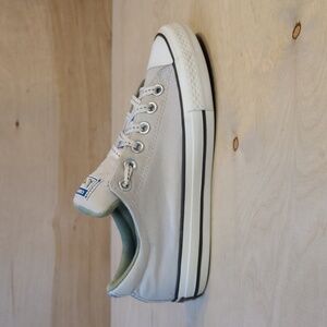 Converse Chuck Taylor All Star Madison Ox Sneaker In A Light Grey Canvas